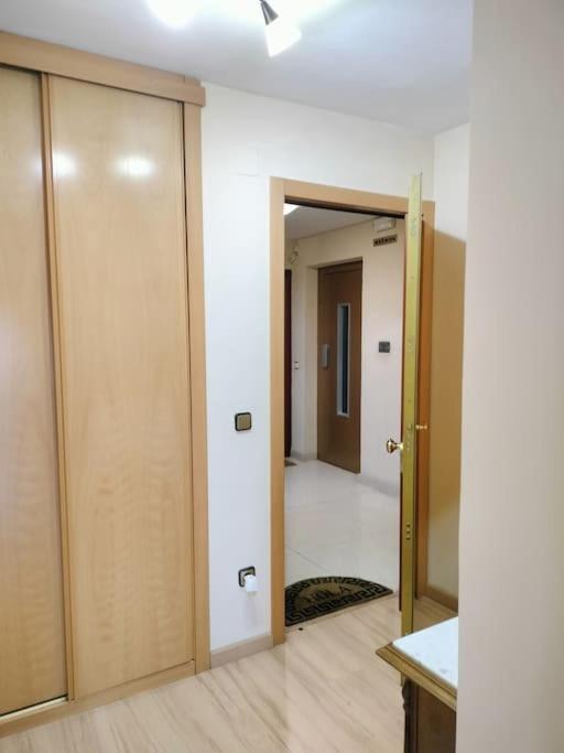 Apartamento Deluxe El Camino 알칼라데에나레스 외부 사진