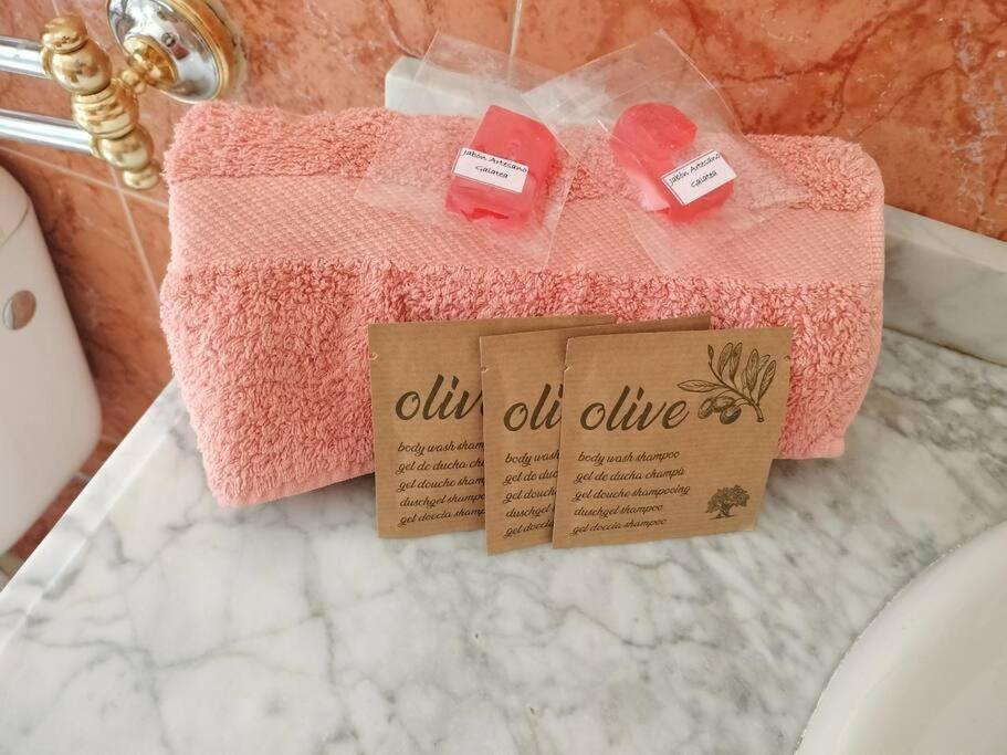 Apartamento Deluxe El Camino 알칼라데에나레스 외부 사진