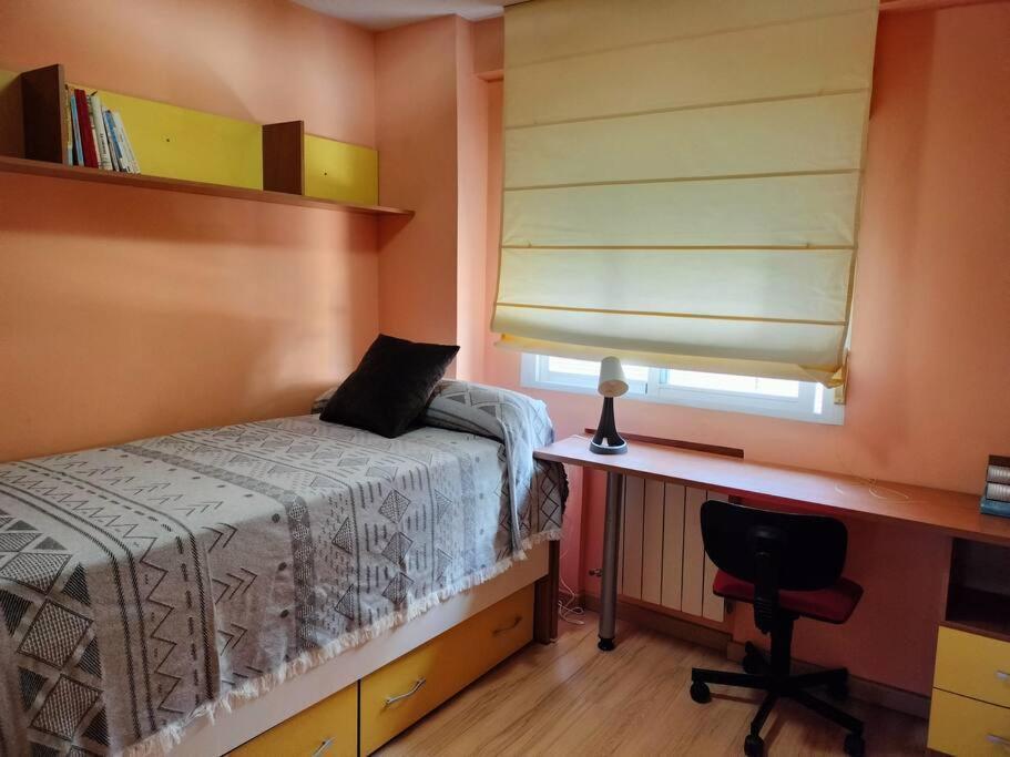Apartamento Deluxe El Camino 알칼라데에나레스 외부 사진