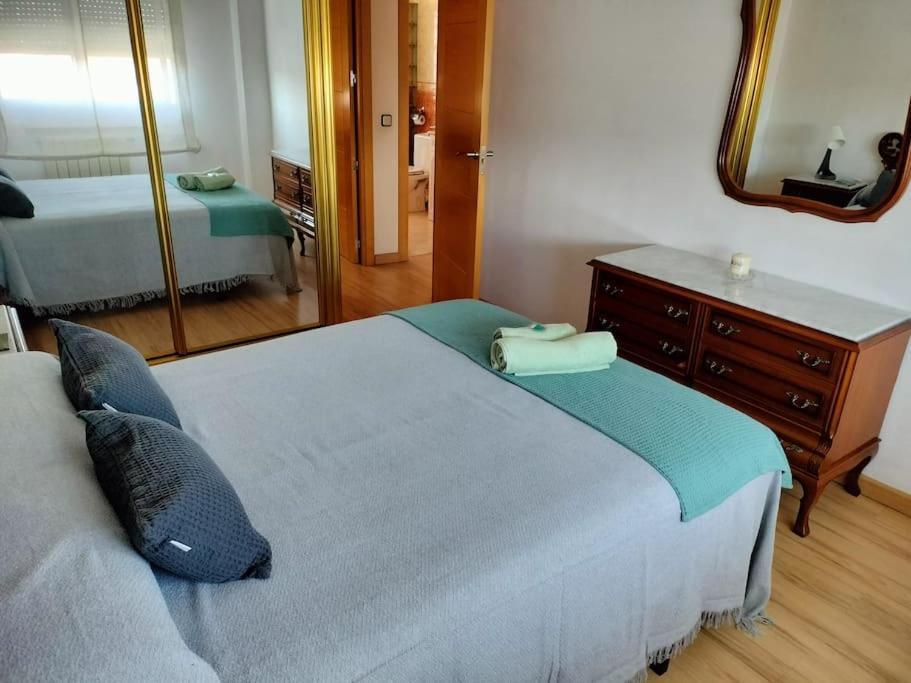 Apartamento Deluxe El Camino 알칼라데에나레스 외부 사진