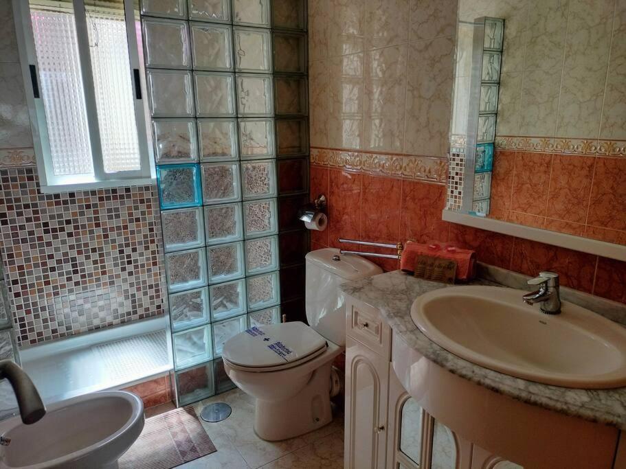 Apartamento Deluxe El Camino 알칼라데에나레스 외부 사진